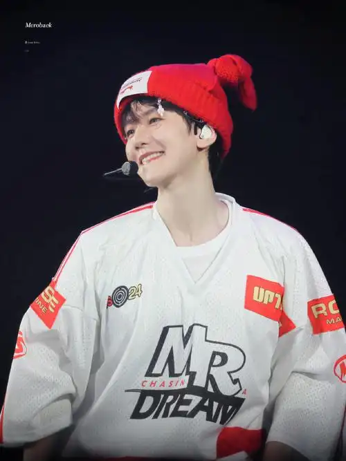 边伯贤亚洲巡演##exo永远的彼得潘##exo出道12周年