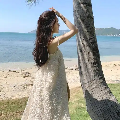 三亚旅游拍照沙滩裙女夏季提花抹胸长裙裙子海边连衣裙