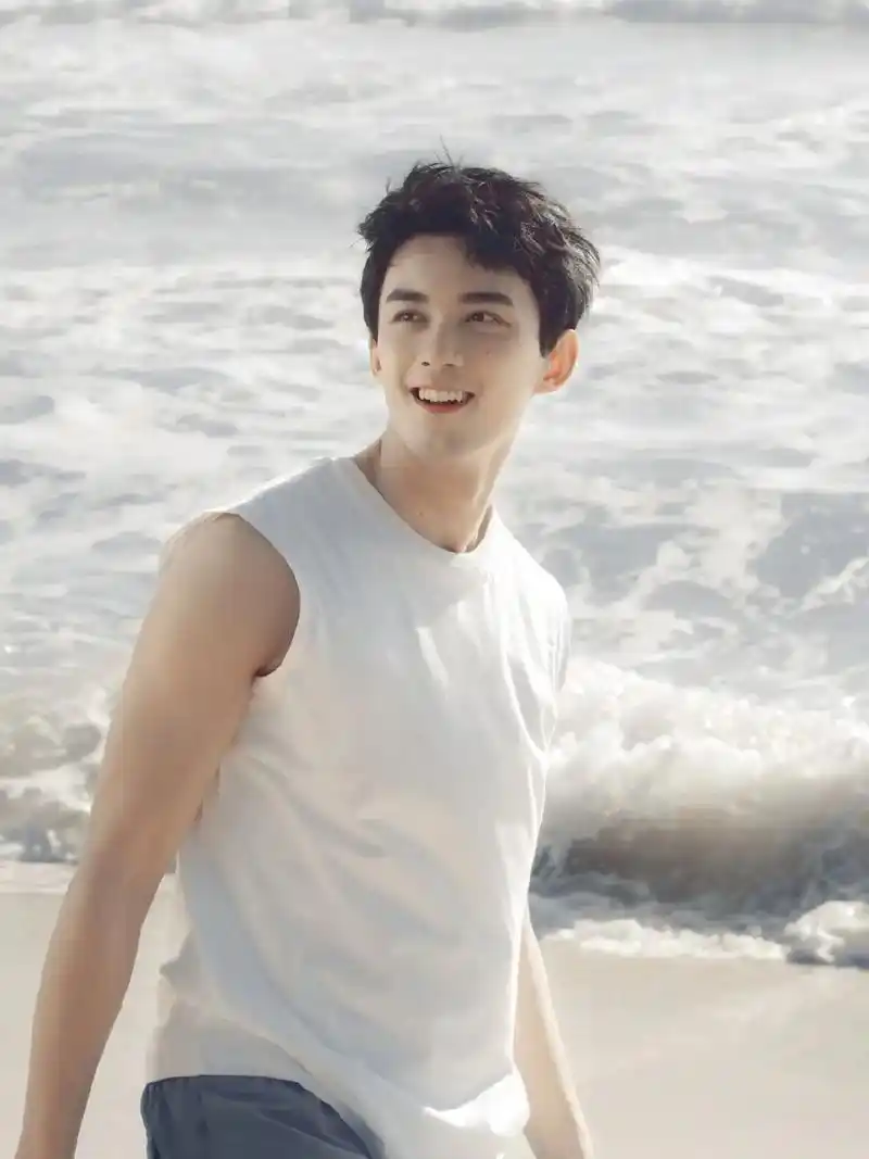 吴磊leo #少年感 #治愈系笑容 #真的超爱这个少年