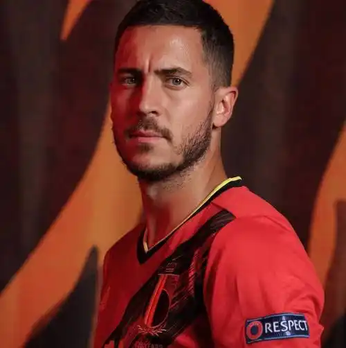 阿扎尔晒比利时队定妆照预热欧洲杯国家队时间到