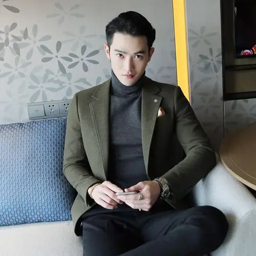 男士加绒加厚小西装韩版修身冬季休闲帅气西服外套男装上衣帅气潮