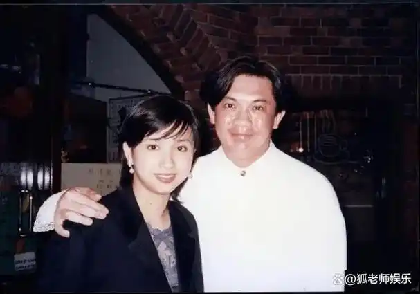 冻龄港姐吴婉芳被tvb雪藏被百亿富商宠上天儿子娶霍家千金