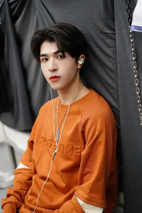 尹浩宇 纪念册 patrick 派派 拿图必须dd