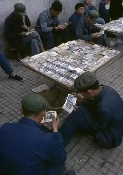 一组7080年代中国彩色老照片看完让人热泪盈眶