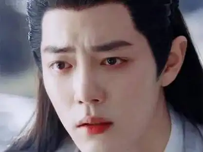 肖战时影落泪镜头他哭起来凌乱与破碎感一起好令人怜惜