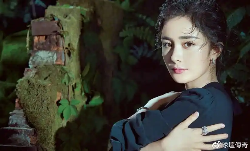 有种发育过猛叫杨幂当看到19岁的舞姬照难怪会迷倒魏大勋