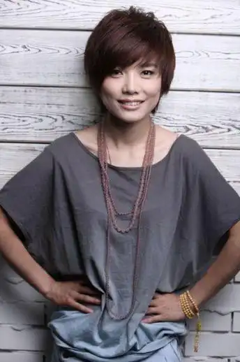 发布首张专辑后便受到邀请参赛2016年的超女,在近日却戛然而止地止步