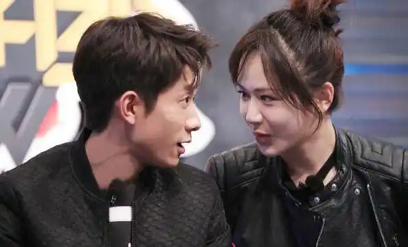 张一山本人也没有在公众场合表现出来想要找女朋友的意愿