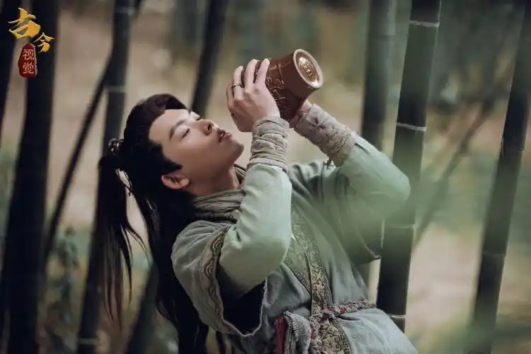 横店大海的写真摄影作品《鹿晗小哥哥》