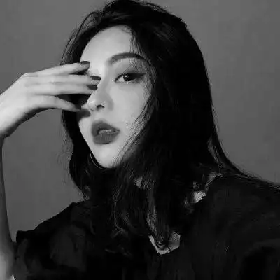 97张超拽霸气黑白女生头像图片_女生头像_头像屋