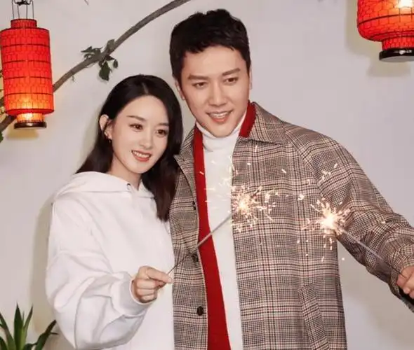 离婚3年,再看赵丽颖和冯绍峰的较量,两人差距一目了然!