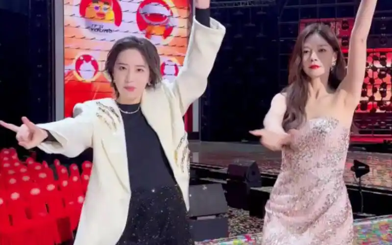 【李斯丹妮/沈梦辰】 call me sister《lee》 李斯丹妮666手势舞