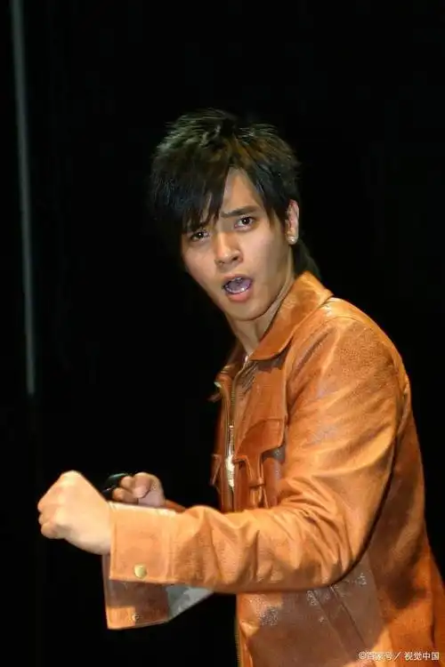 罗志祥转发新疆棉花,网友:罗志祥是第一个支持的运动员