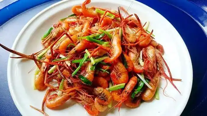 【健康美食】肉质细嫩,味道鲜美的油爆河虾