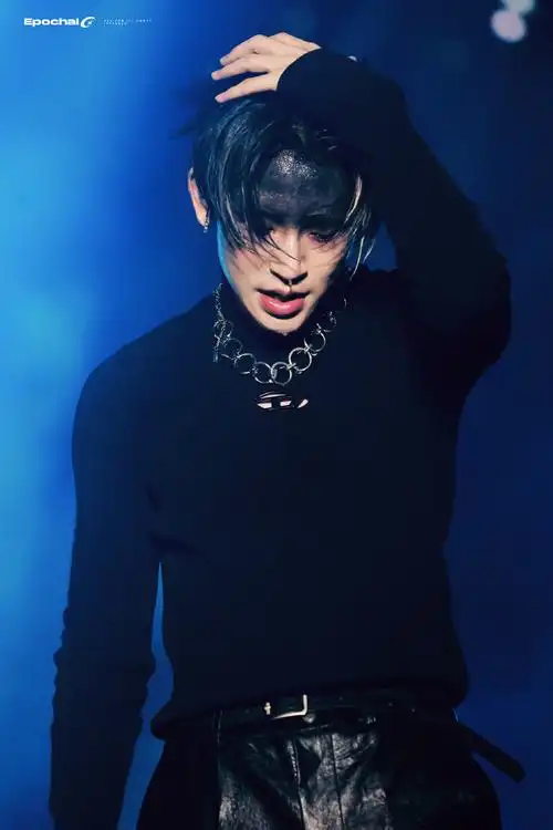 小鬼王琳凯超话9615#小鬼把更多时间花在音乐上#    383036