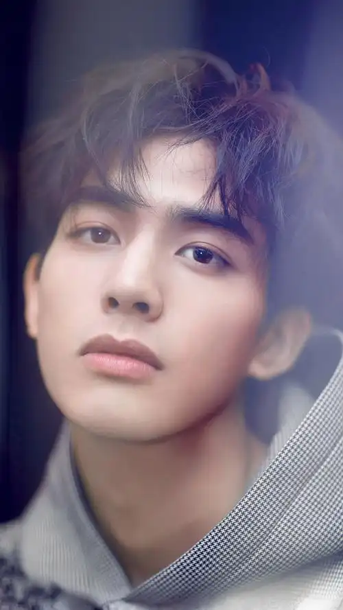 宋威龙帅气养眼写真图片手机壁纸