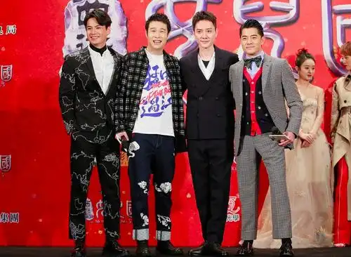 赵丽颖和冯绍峰恋情是否真实郭富城添实锤通常都是真的