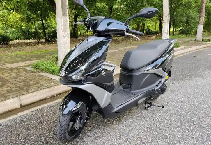 在各自领域表现突出的10台125踏板摩托车,适合外卖配送_搜狐汽车_搜狐