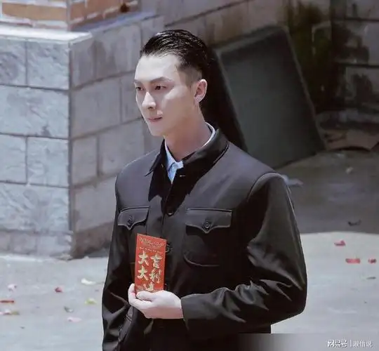 tvb视帝王浩信也蹭短剧热度主演竖屏新剧开播担心演技不过关