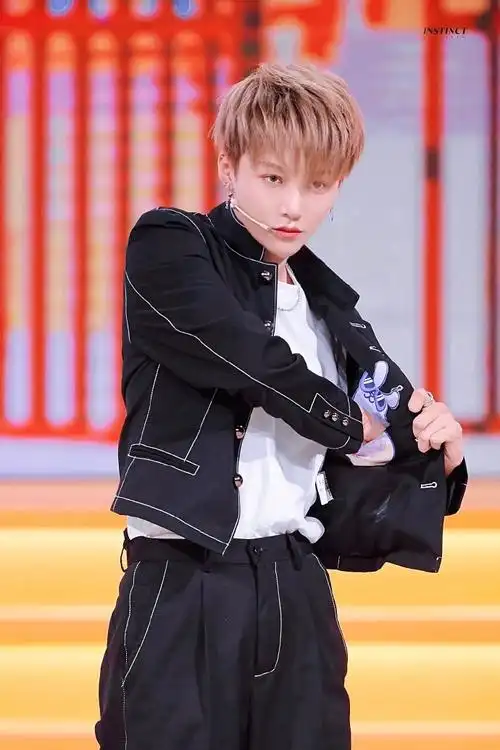 刘雨昕非日常派对