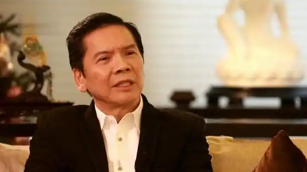 42年过去了那个说要好好对待丁佩和女儿的向太履行承诺了吗