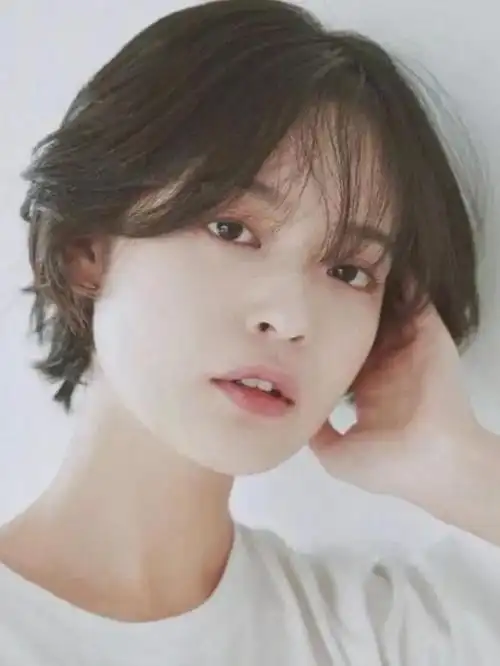 短发刘海怎么剪好看(剪短发刘海发型推荐)(11)