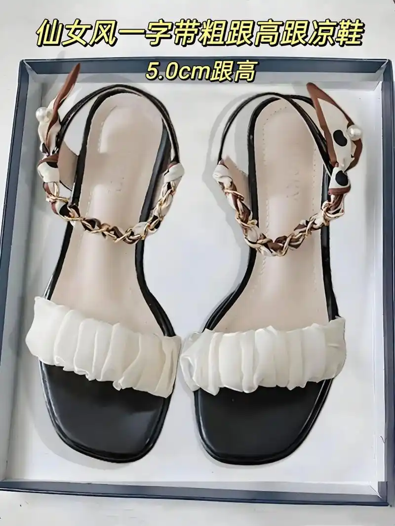 仙女风一字扣粗跟高跟女士凉鞋