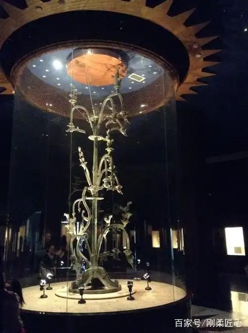 《山海经》的扶桑树,在我国三星堆遗址共出土八株,禁止出国展览