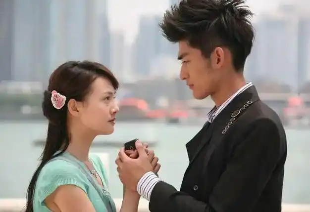 官宣!他有新欢了?|张翰|爽子|女明星|古力娜扎_网易订阅