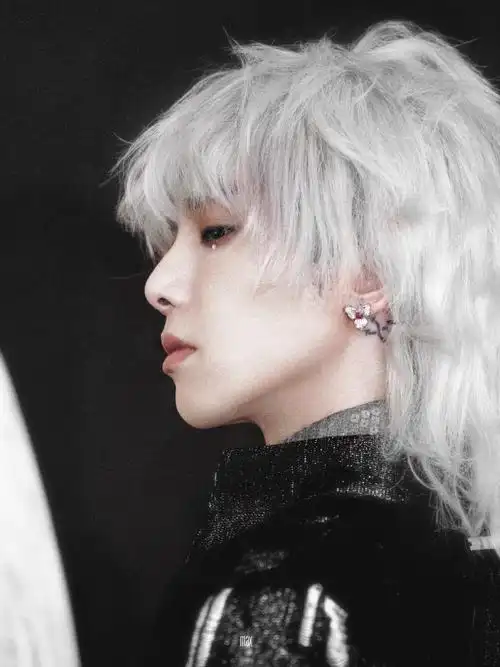 华晨宇美貌大赏##华晨宇直播