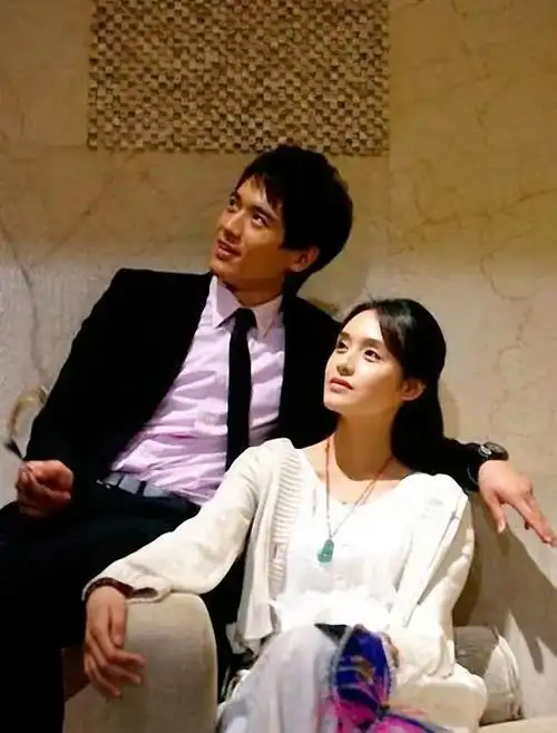 饶敏莉的"安心"和孙俪的比起来,多了些纯净,同时也少了一些人性的黑暗