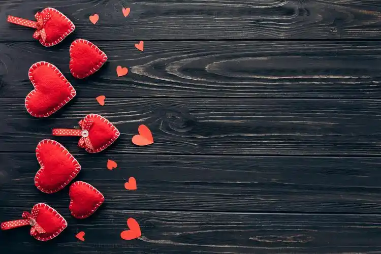 2月14日情人节朋友圈爱心配图