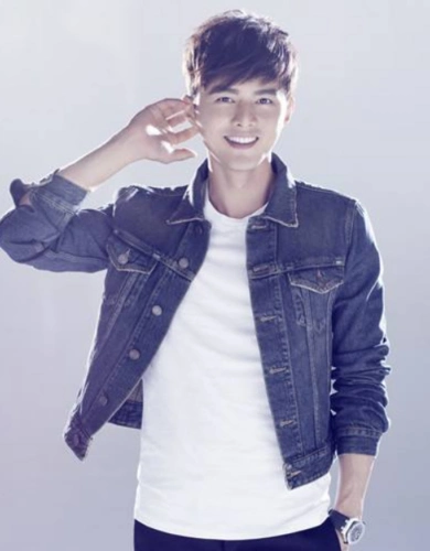 他是蒋欣前男友吴奇隆7部大戏都捧不红他今36岁仍靠蒋欣名气