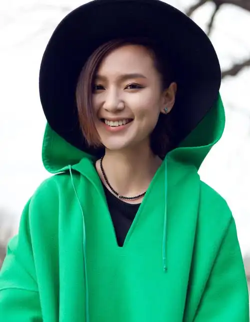 坎坷的周笔畅个人资料简介