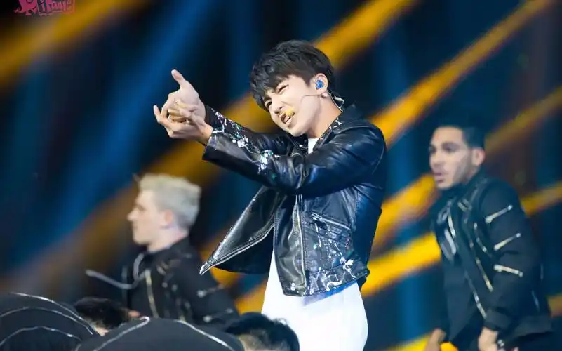 【王俊凯】舞蹈混剪 lollipop luxury_哔哩哔哩_bilibili