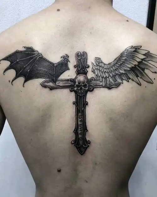 天使恶魔翅膀纹身图片_背部图腾点刺纹身图案