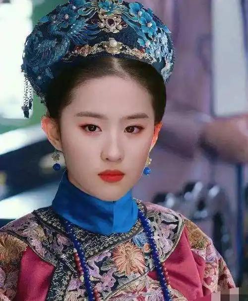 现在的女演员并不是每一个人都适合出演清宫剧,如神仙姐姐刘亦菲,被