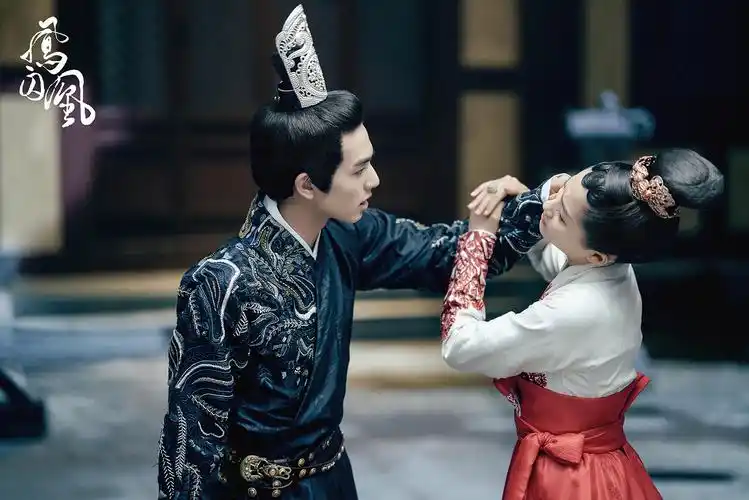 《凤囚凰》为什么弃用失忆梗桥接剧情?