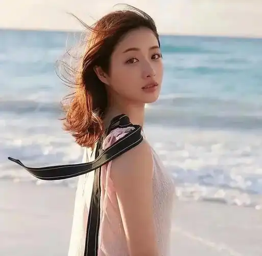 "精致的女人",包里往往会常备这5样东西,关键时刻作用大