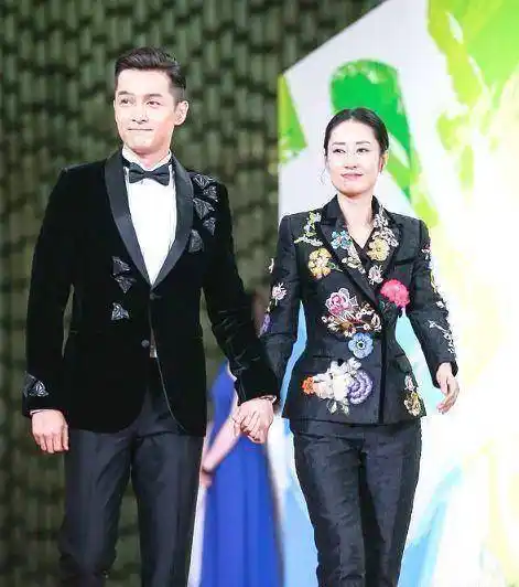 16岁出道的刘敏涛,30岁嫁富豪隐退,却在40岁一夜爆红_小时候_女儿