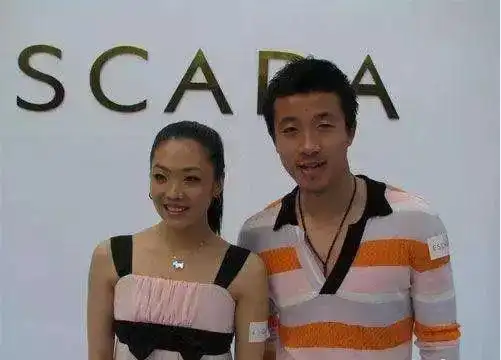 王圣与前妻王媞孙祥也许那届超白金一代中职业生涯发展最顺利的,他