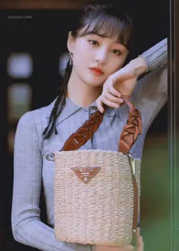 郑爽[超话]##aussie活力代言人郑爽#[耶]#. 来自kekez-s - 微博