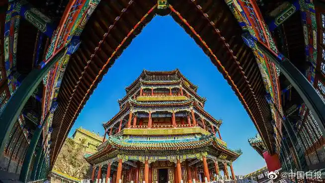 #中国建筑对称美##20211202完全对称日##中国建筑对称之美#