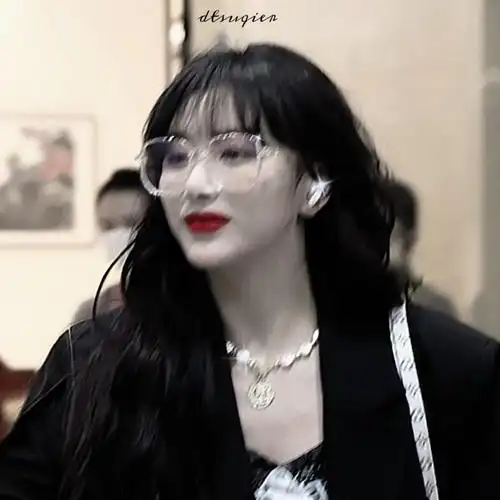 孔雪儿/ 恋雪晨曦