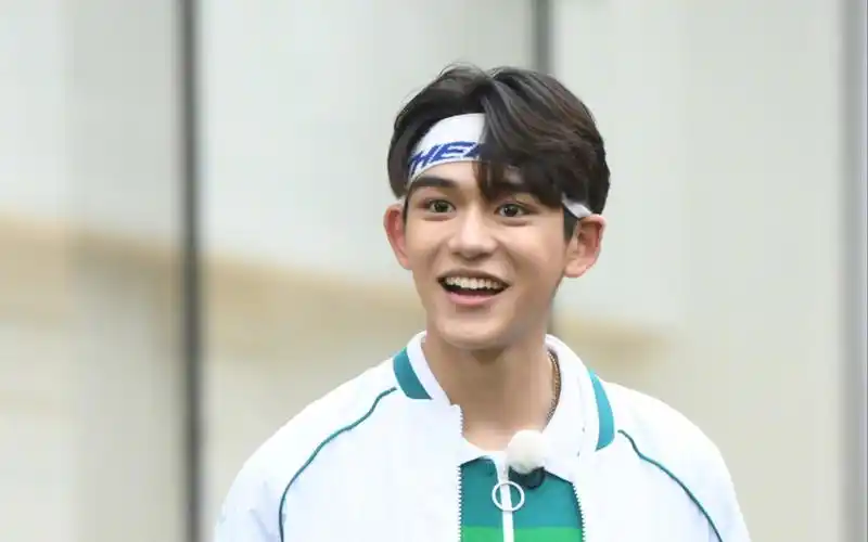 【黄旭熙】广东佛山南风古灶跑男录影_哔哩哔哩 (゜-゜)つロ 干杯