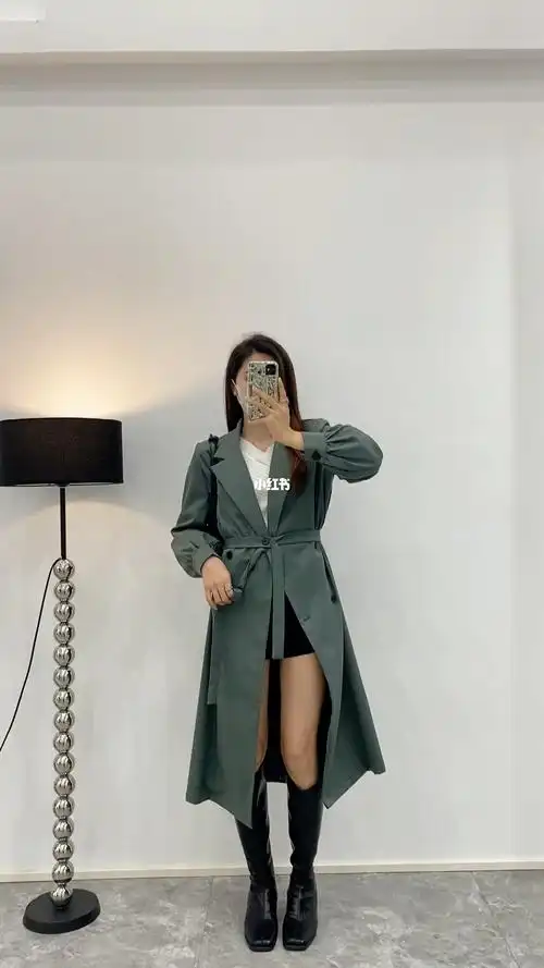 158cm小个子穿搭军绿色风衣搭配