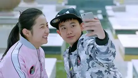 小别离:小宇长大了,为了后妈背井离乡,最后真扎心