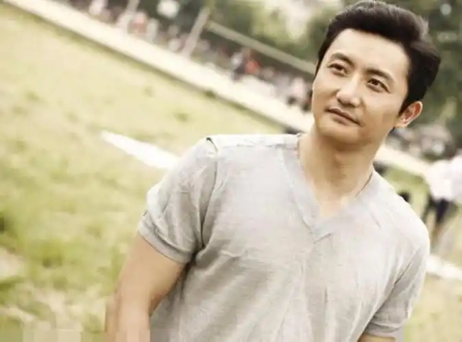 经常演配角的中年男演员3位低调的中年金牌男配角