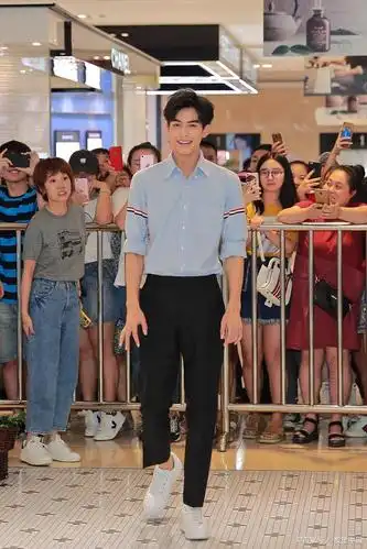 《宋威龙》能演将军 能演总裁 能演谋士,成为如今炙手可热的新星