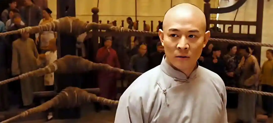 成龙身高体重(成龙和李连杰谁更能打)